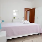 Pietrenere بوزالو