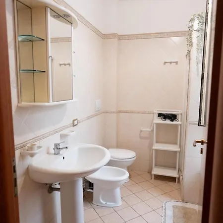 Pietrenere Apartment *